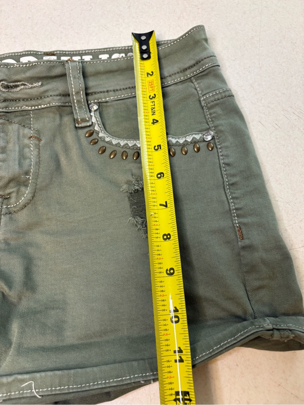 Women’s 2 Pair Hydraulic Brand Denim Shorts Size 3/4 - Picture 8 of 16